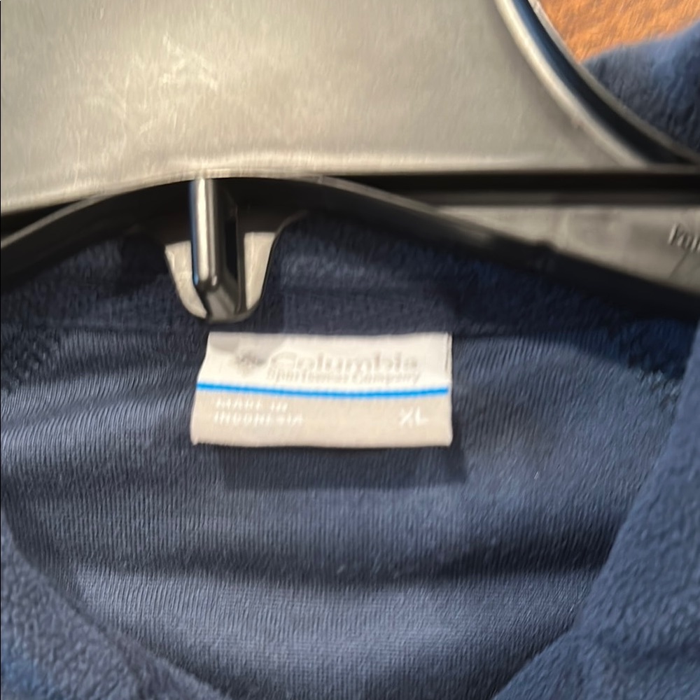 Columbia Blue 1/4 Zip Long Sleeve Fleece Top - Picture 2 of 4